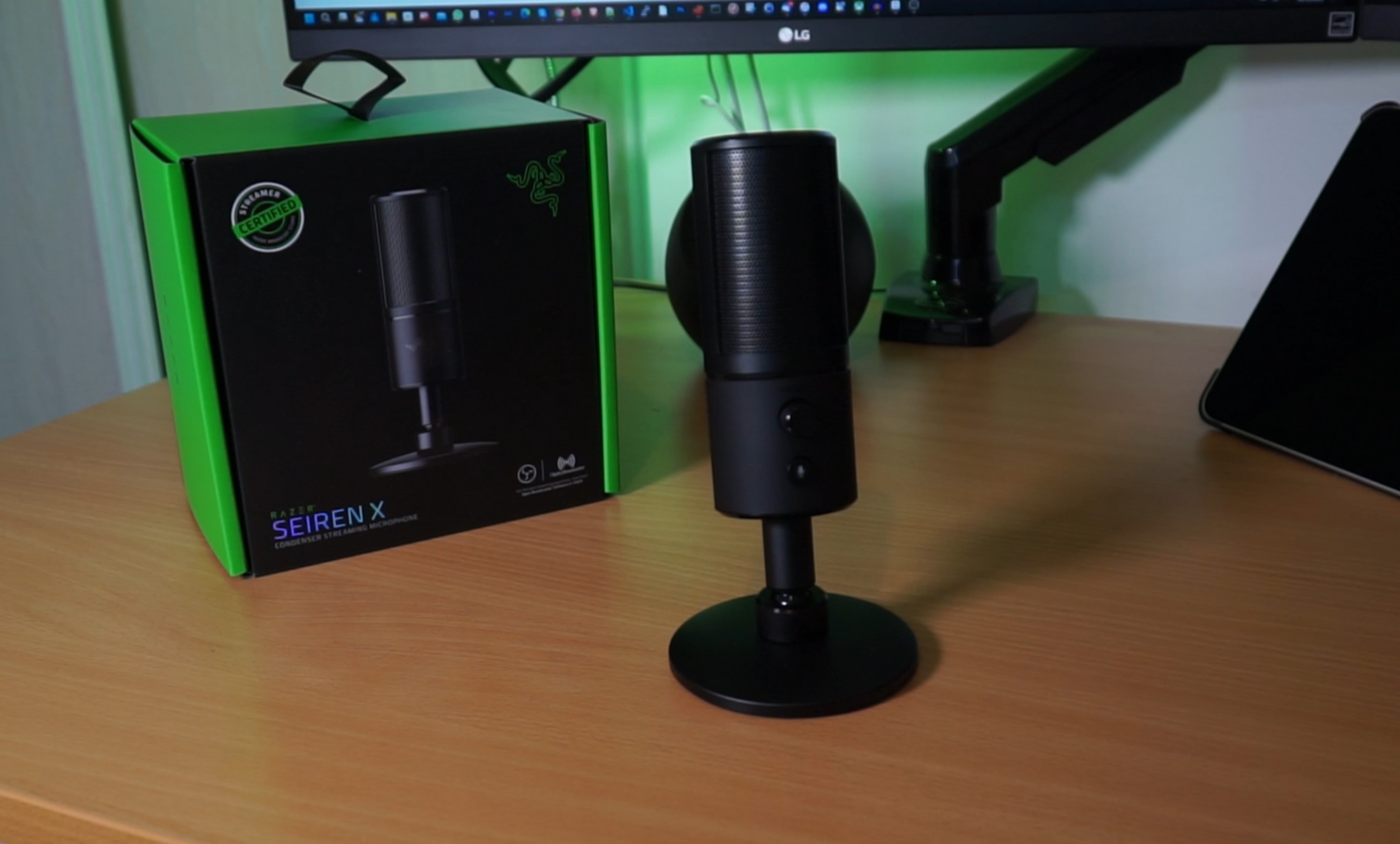 Test du micro Razer seiren X, que vaut le micro de Razer ?