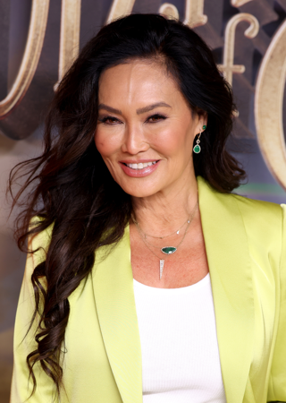 tia carrere