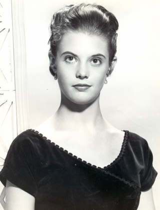 lois smith