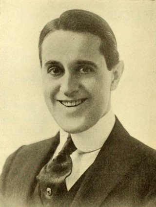 taylor holmes