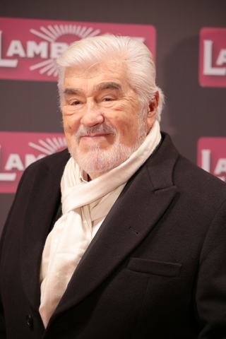 mario adorf