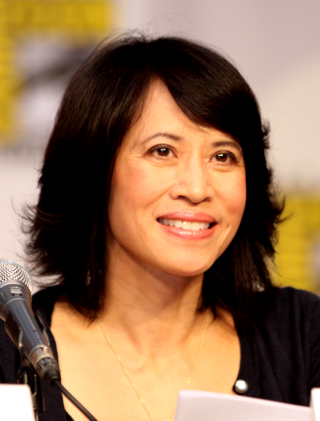 lauren tom