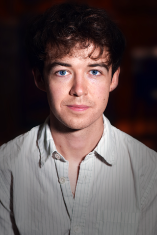 alex lawther