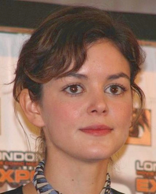 nora zehetner